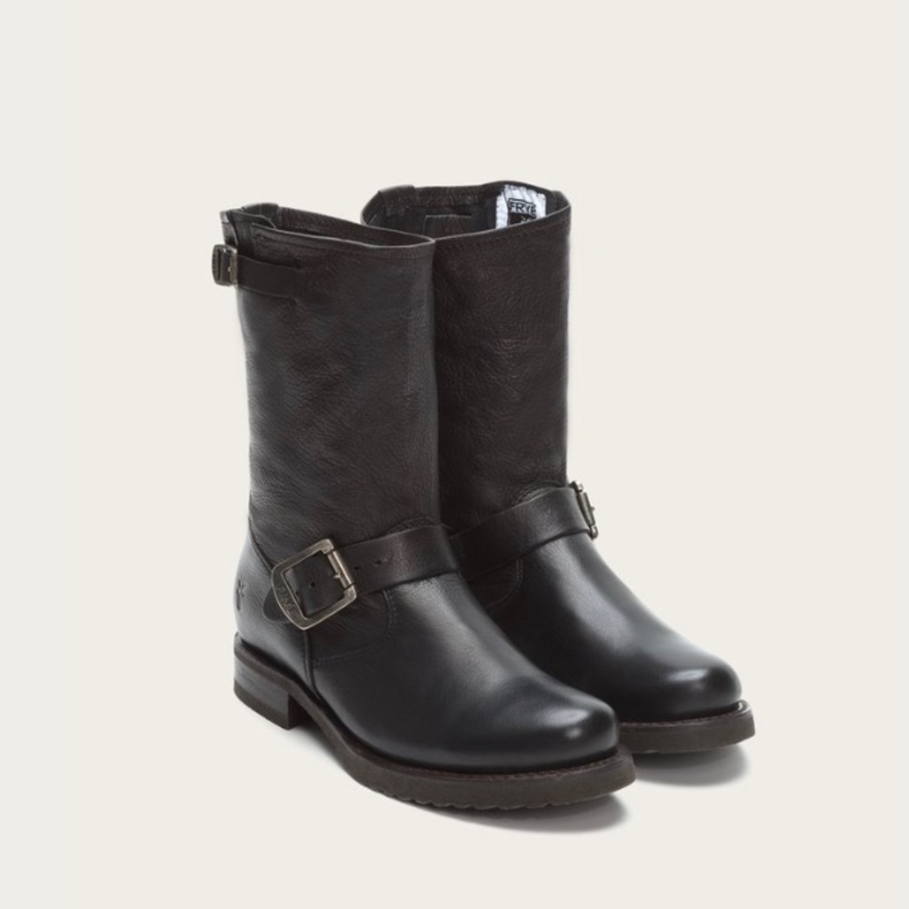 Frye Veronica Short Boot